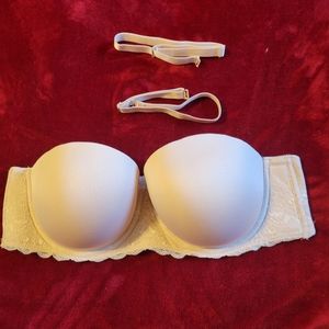 Torrid Curve Strapless bra size 42C